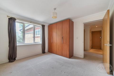 undefined, Woodgate Close, Cobham, Surrey, KT11