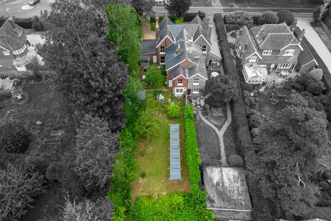 5 bedroom semi-detached house for sale, Muster Green South, Haywards Heath