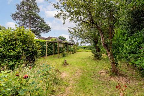 5 bedroom semi-detached house for sale, Muster Green South, Haywards Heath