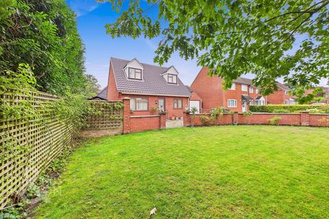 undefined, Windmill Close, Poringland, Norwich