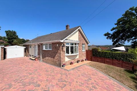 3 Mead Close, Broadstone, BH18 8HQ