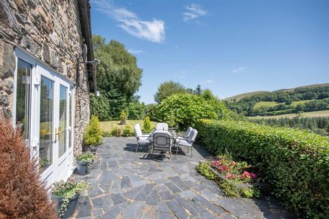 undefined, Fron Heulog, Hirnant, Penybontfawr