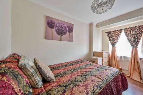 1 bedroom flat for sale, London Road, Thornton Heath, CR7