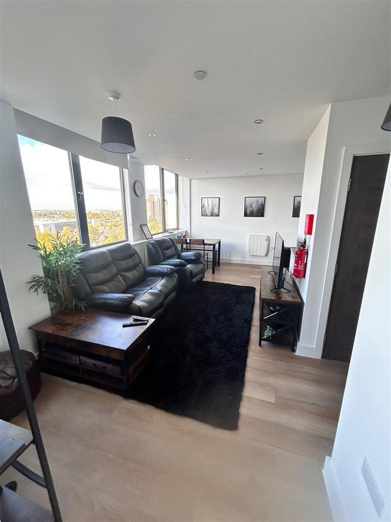 Nuhn X52z PUydb QUz JV6w Ig.jpg