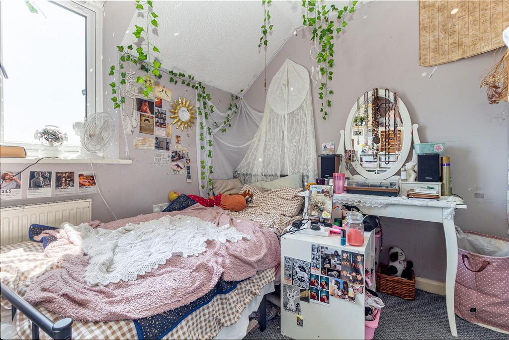 Bedroom-3.jpg