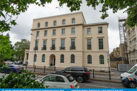 Healthcare facility to rent, 35 Park Crescent Mews London W1G 7ES