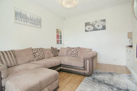 3 bedroom terraced house for sale, Briarwood Drive, Wibsey, Bradford, BD6