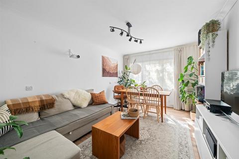 1 bedroom flat for sale, Hillside Road, Shortlands, BR2