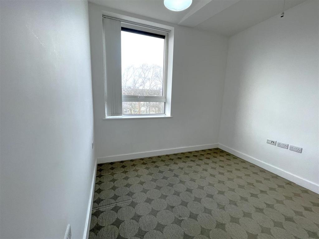 Bedroom 2.jpg