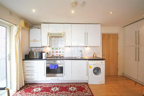 2 bedroom flat for sale, Romford Road, Forest Gate E7