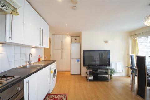 2 bedroom flat for sale, Romford Road, Forest Gate E7