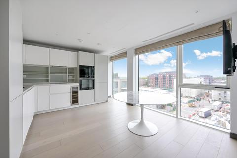 4 bedroom flat to rent - Fairwater House, Chelsea Creek, Fulham. SW6