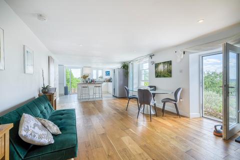 5 bedroom detached house for sale, Quiet country setting