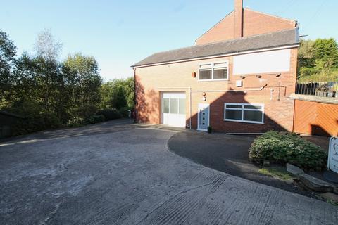 Property to rent - Wellington Road, Turton, Bolton, BL7