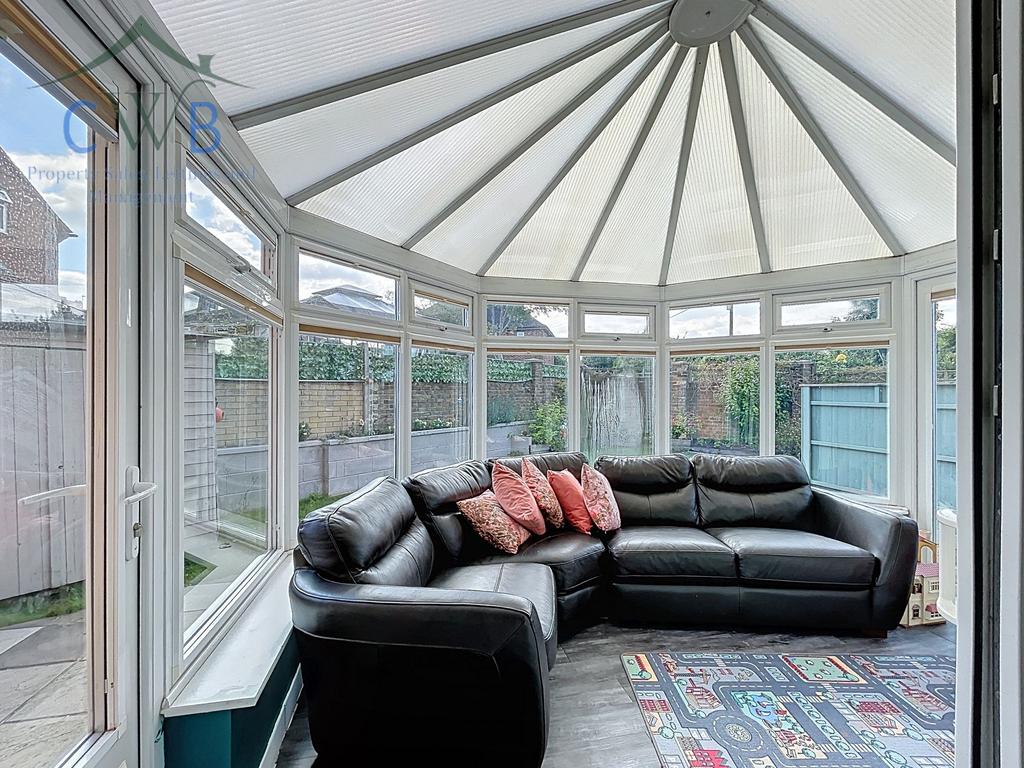 Annex Conservatory