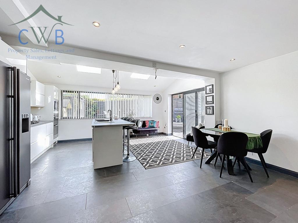 Kitchen/Diner/Family Room