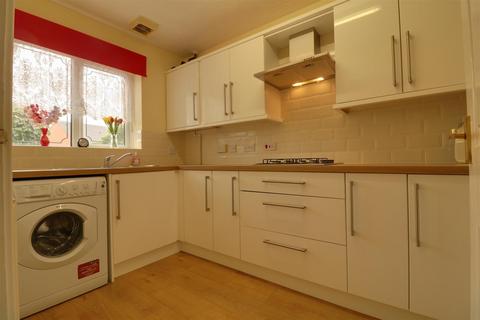undefined, Basalt Close, Walsall
