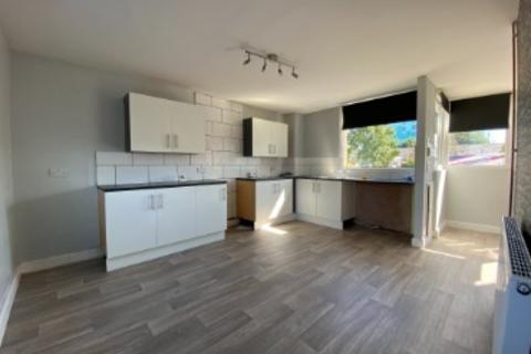 2 bedroom terraced house to rent, Cookbury Close, Bransholme HU7