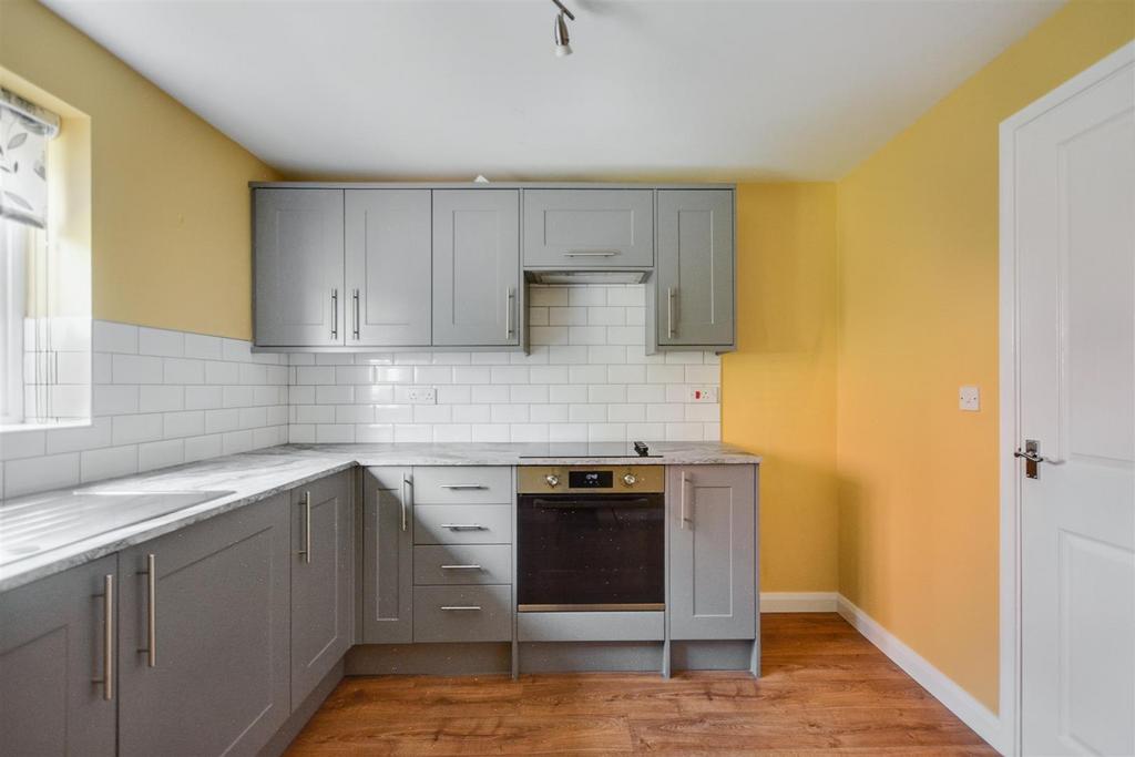 Kitchen 3.jpeg