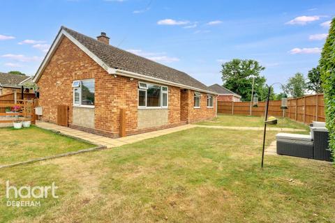 3 bedroom bungalow for sale, Hale Road, Necton