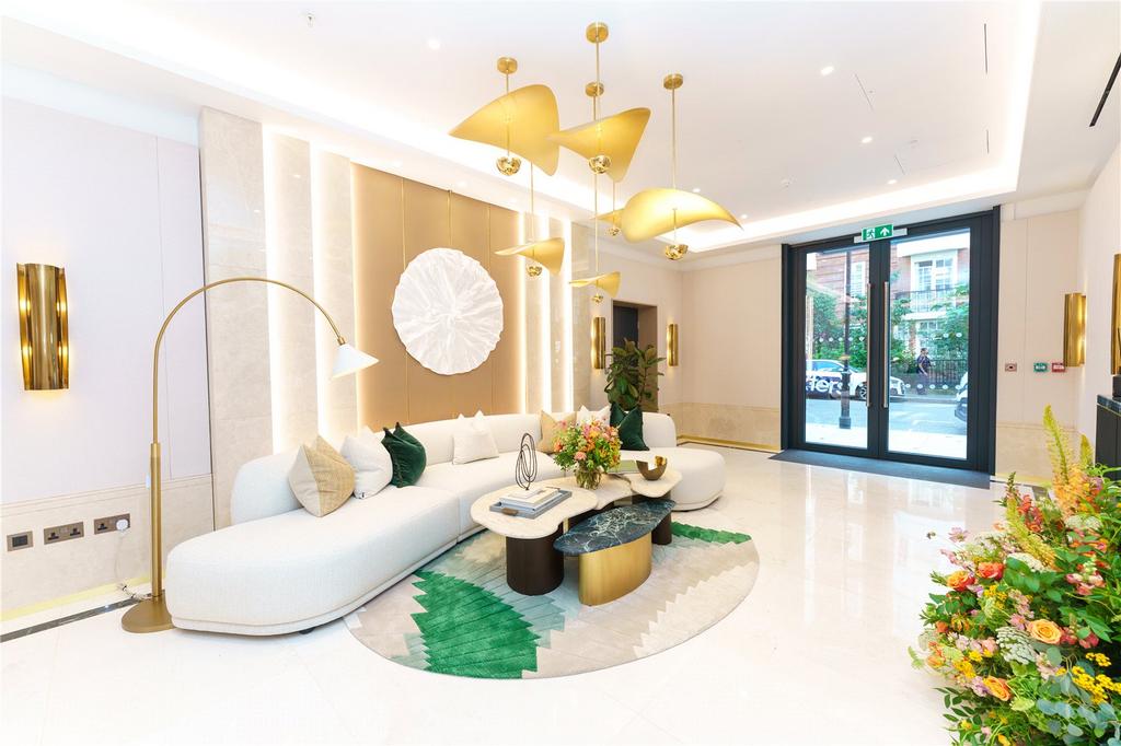 Resident's Lobby