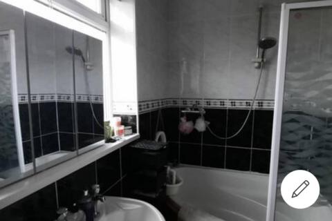 undefined, Oak Avenue, Gateshead NE11