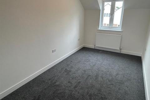 2 bedroom end of terrace house to rent, Darby Close, Maidstone Road, TN15