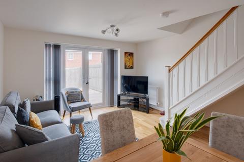 2 bedroom semi-detached house to rent, Furnival Drive, Stoke Prior, Bromsgrove, Worcestershire, B60