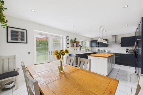 4 bedroom detached house for sale, Innes Close, Hessle