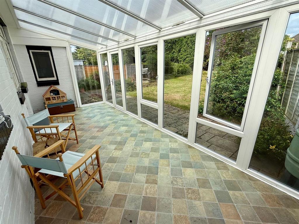 HGR200 Conservatory.jpg