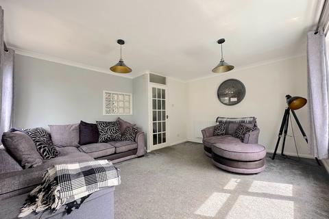 2 bedroom flat for sale, Aldersley Road, Wolverhampton WV6