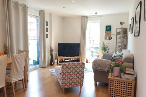 2 bedroom flat for sale, Railway Terrace, Slough SL2