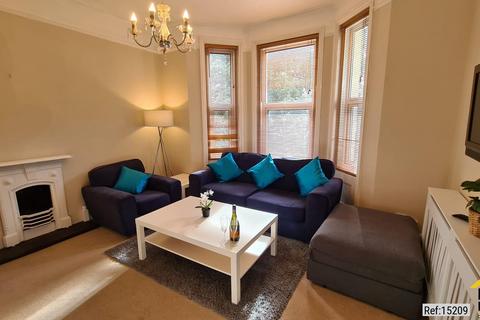 Flat 4, 15 Nelson Road, Bournemouth, BH4 9JA