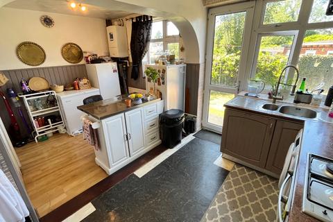 undefined, High Mead, Luton, Bedfordshire, LU3 1RY