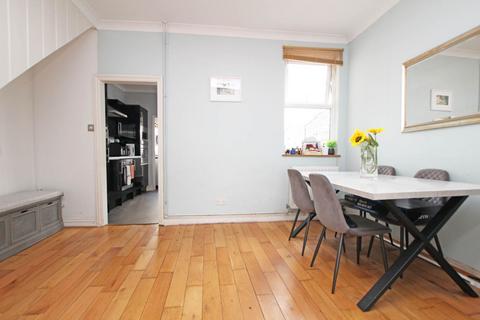 2 bedroom terraced house for sale, Dursley Road, Eastbourne, BN22 8DH