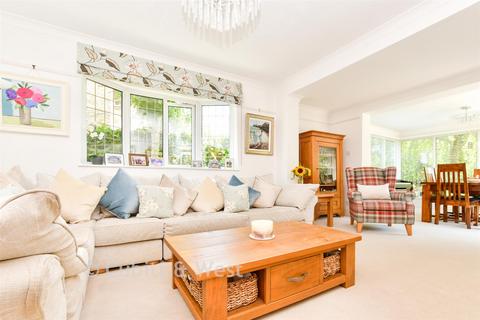 4 bedroom detached house for sale, Highlands Avenue, Ridgewood, Uckfield, East Sussex