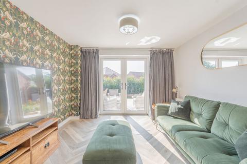 68 Pastures Drive, Tidbury Green, Solihull, B90 1US
