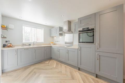 68 Pastures Drive, Tidbury Green, Solihull, B90 1US