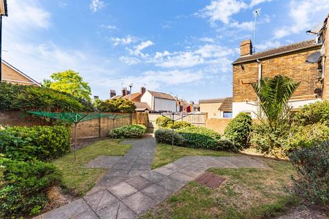 1 bedroom apartment for sale, Stanley Street, Lowestoft