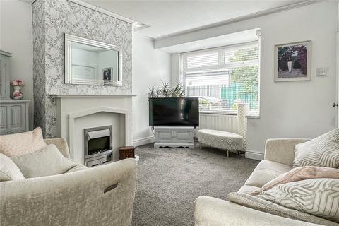 17 Alcester Street, Chadderton, Oldham, OL9 8LD