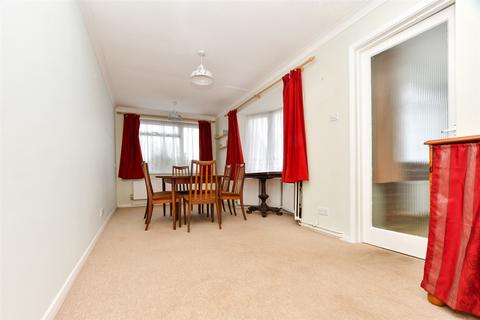 4 bedroom semi-detached house for sale, Queens Approach, Uckfield TN22