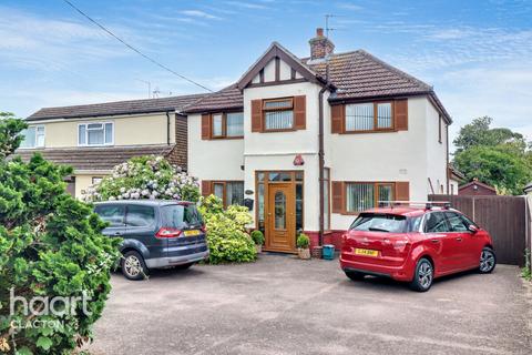 Jaywick Lane, Clacton-On-Sea