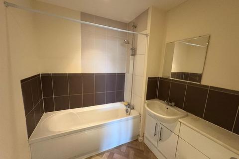 1 bedroom house to rent, Stanley Road, Harrow HA2