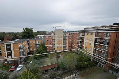 1 bedroom house to rent, Stanley Road, Harrow HA2