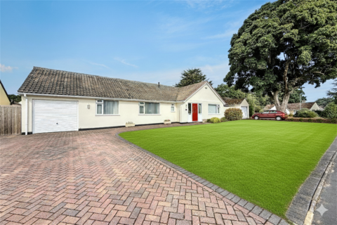 3 bedroom detached bungalow for sale, Ferndown