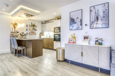 3 bedroom apartment for sale, Salterns Way, Lilliput, Poole, Dorset, BH14