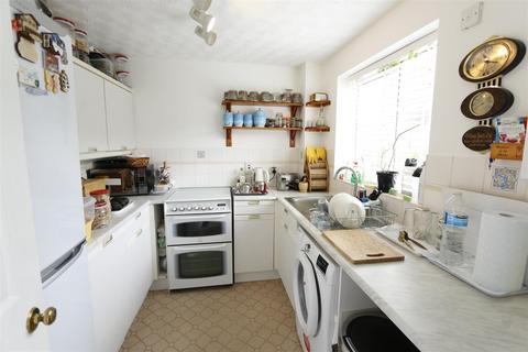 undefined, Elgar Drive, Shefford