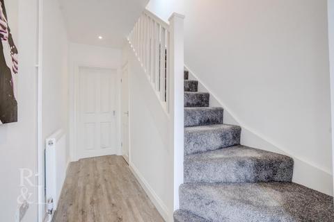 57 Beech Avenue, Keyworth, Nottingham, NG12 5DE