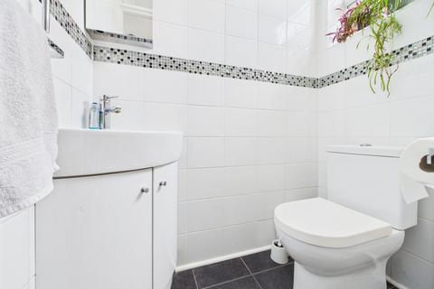 97 Springhouse Road, Corringham, Stanford-le-hope, SS17 7TS