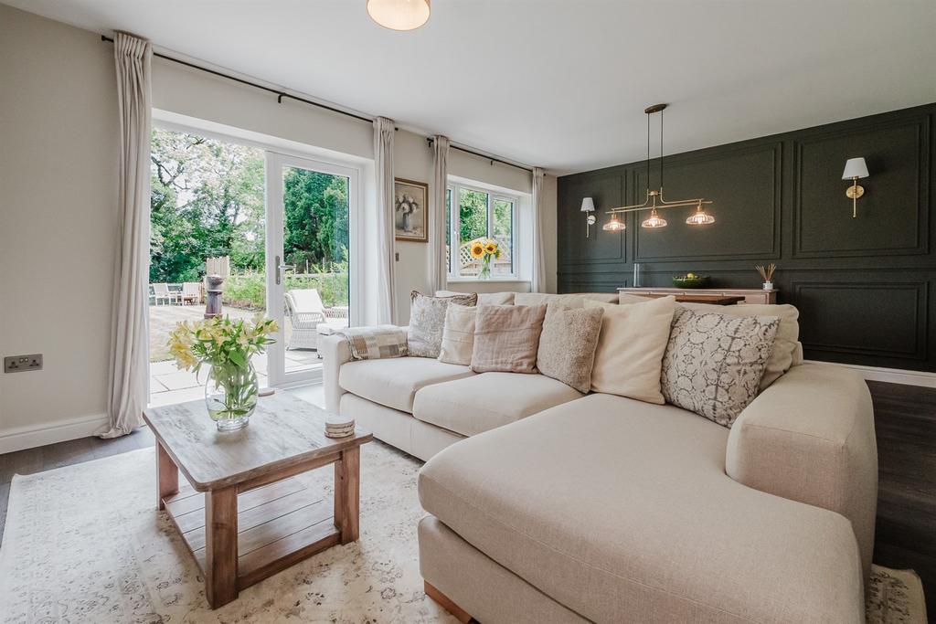 Living Dining Room